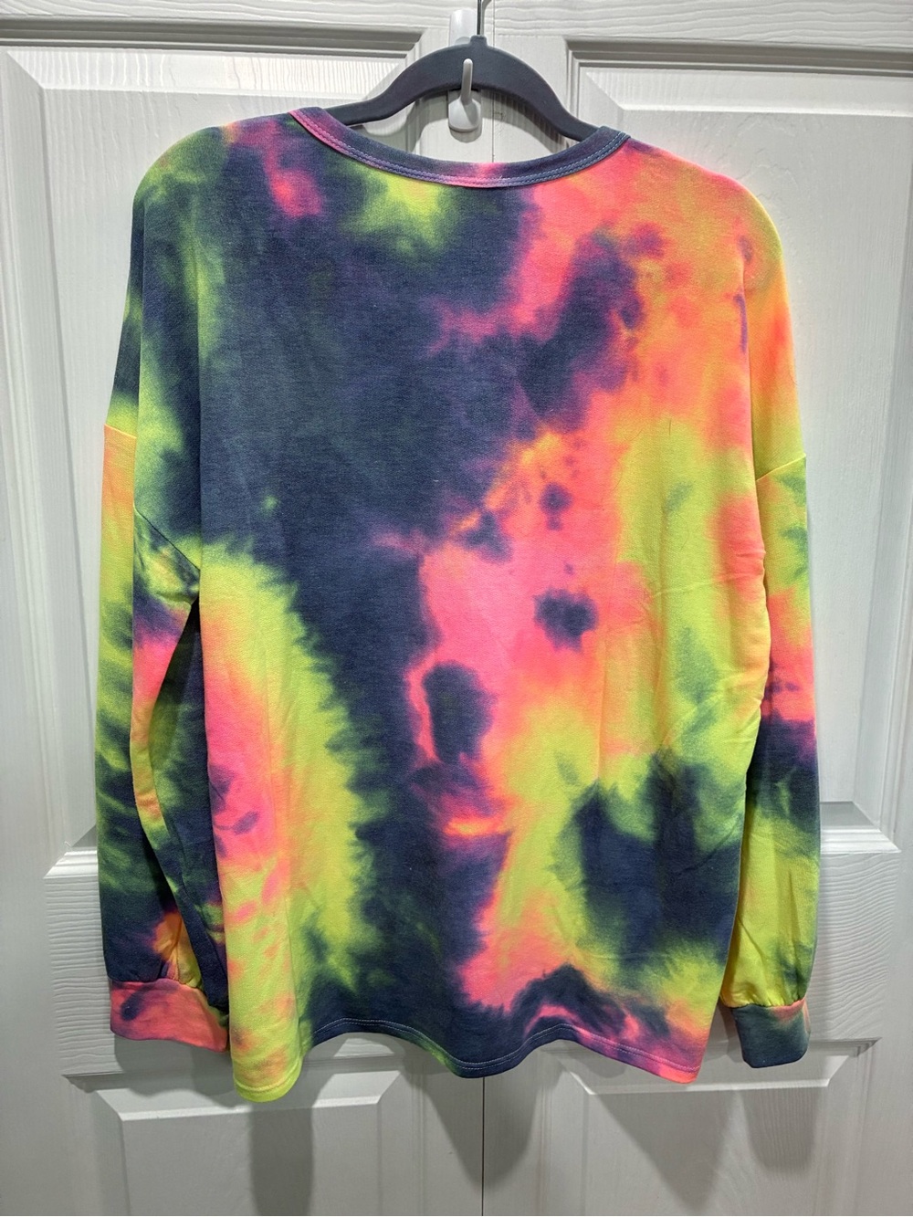 BiBi Neon Tie-Dye V-Neck Long Sleeve Short Set - Picture 5 of 7